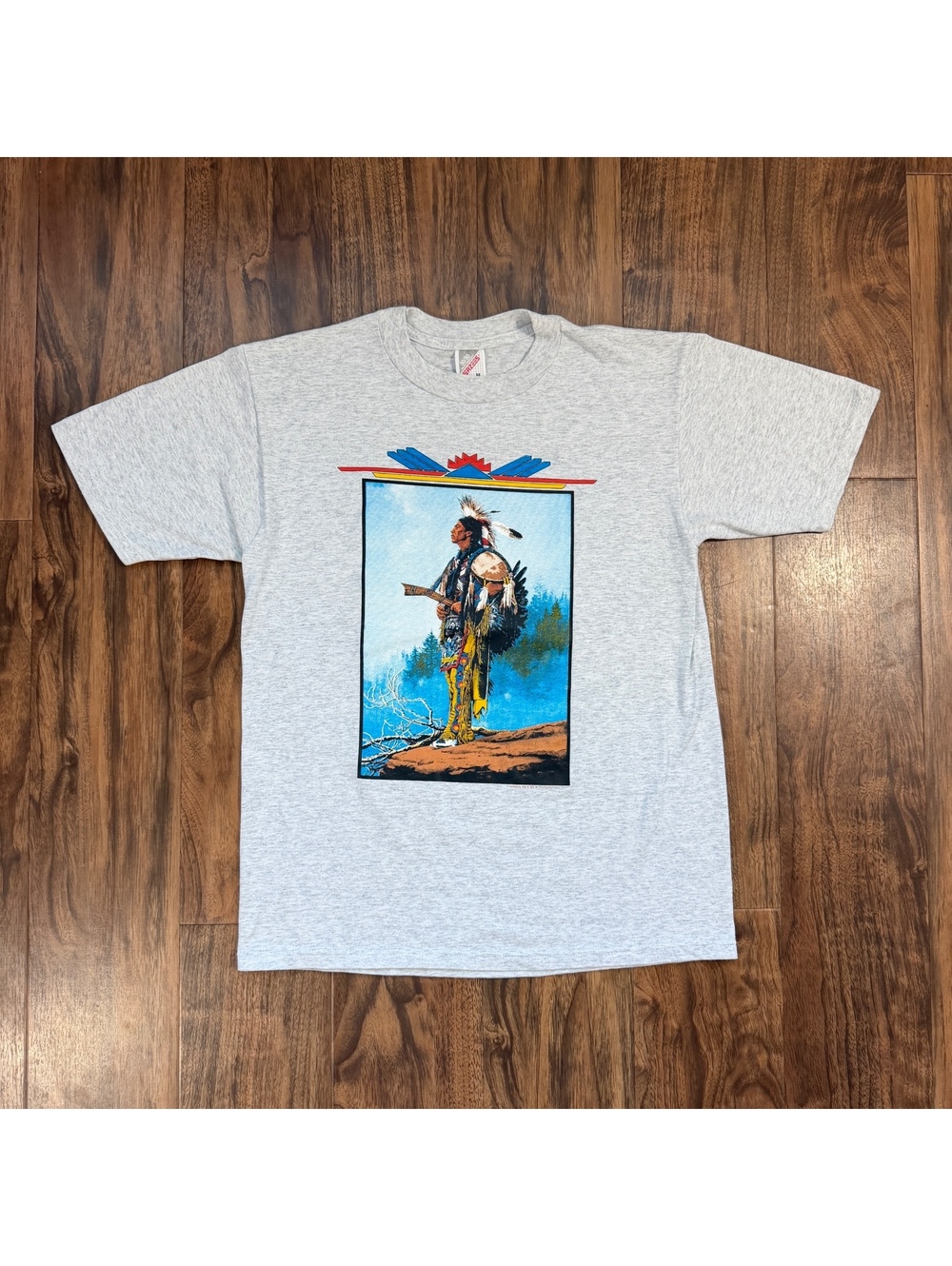 Vintage 90s Native American Chuck Ren T Shirt M Grey USA